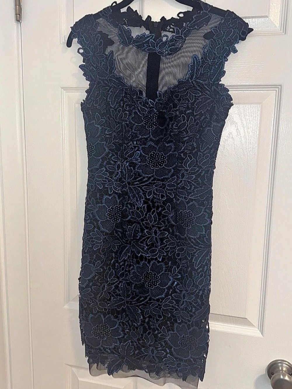 Cache Floral Lace Mini Dress in Black & Blue Like New